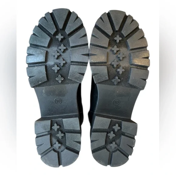 Madden Girl Black Chelsea Ankle Booties Women’s Size 10 - Picture 7 of 8